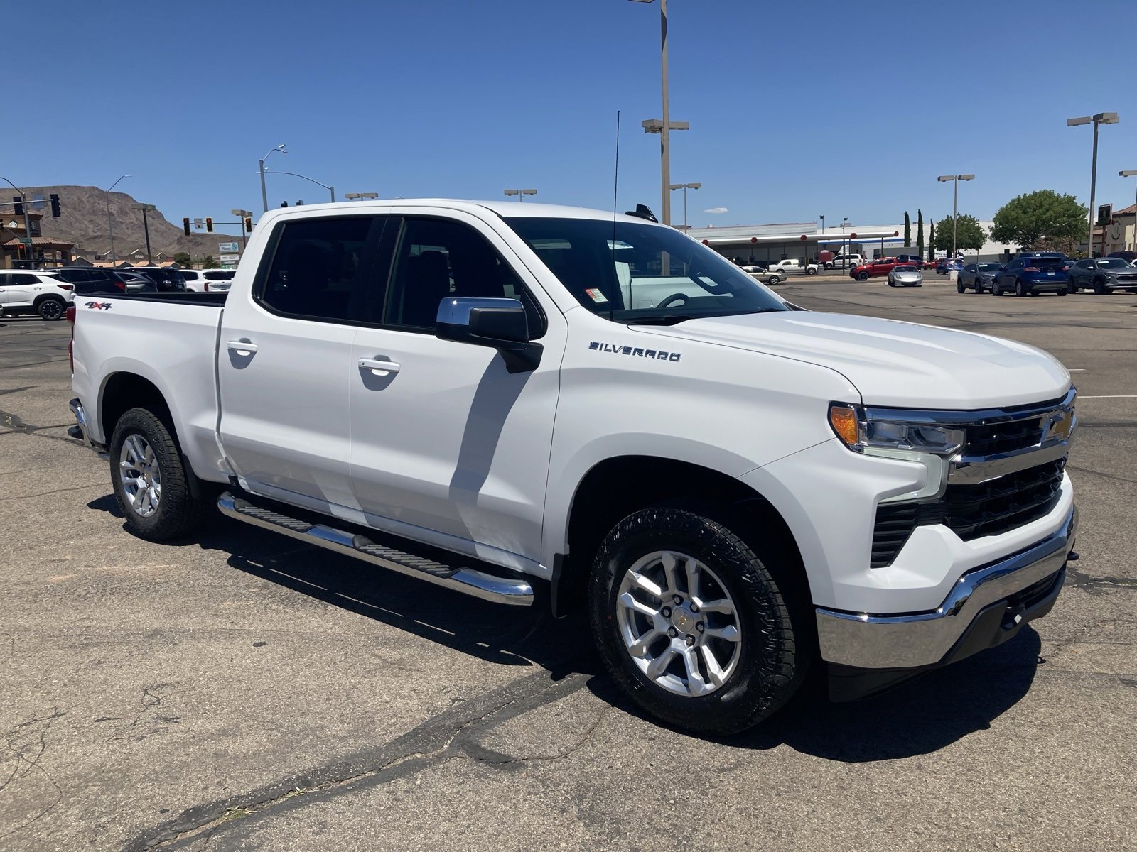 2025 Chevrolet Silverado 1500 LT photo 3