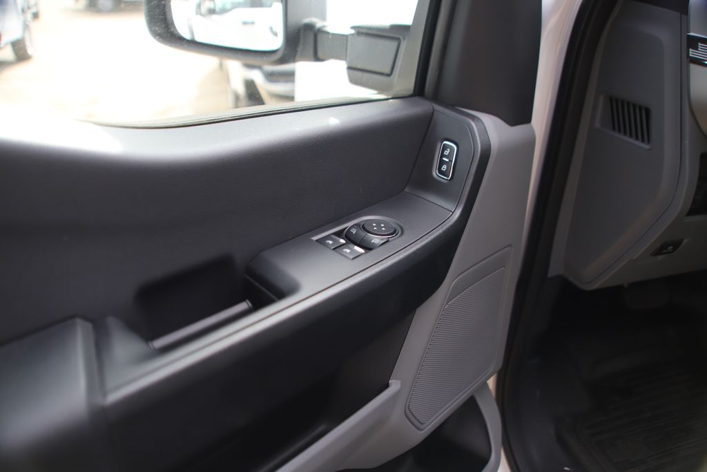 2024 Ford F-350 Super Duty XL