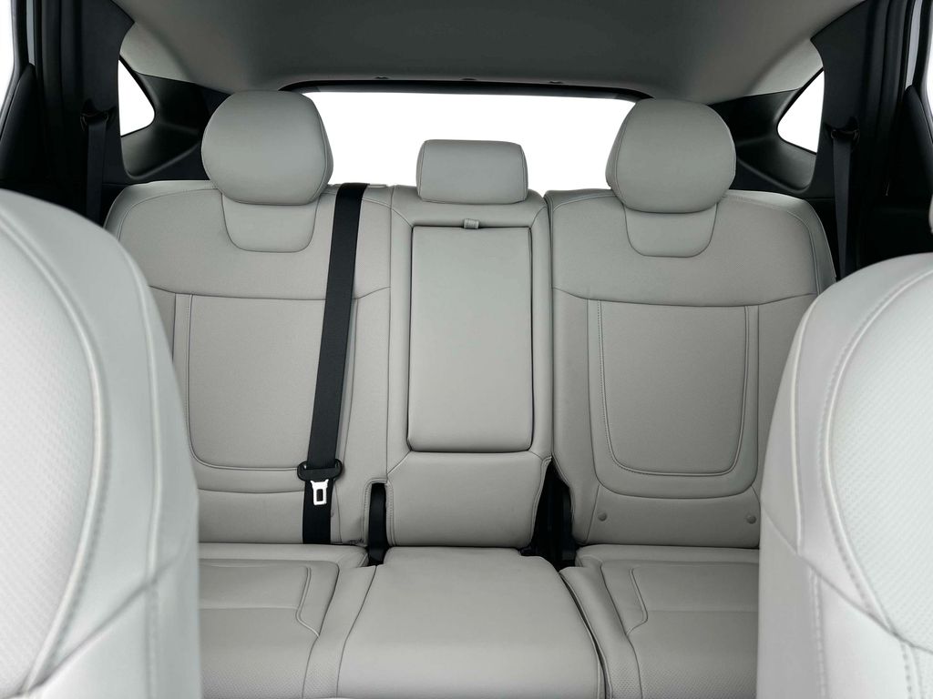 2025 Hyundai Tucson SEL Convenience photo 15