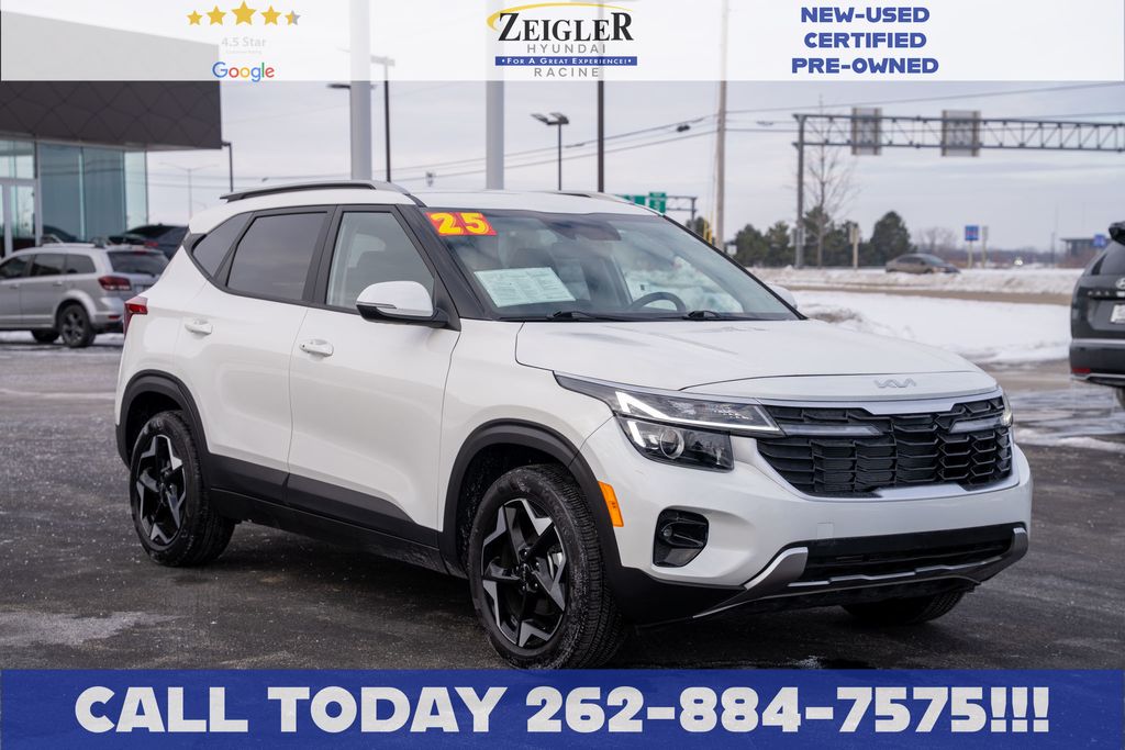 2025 Kia Seltos S's photo