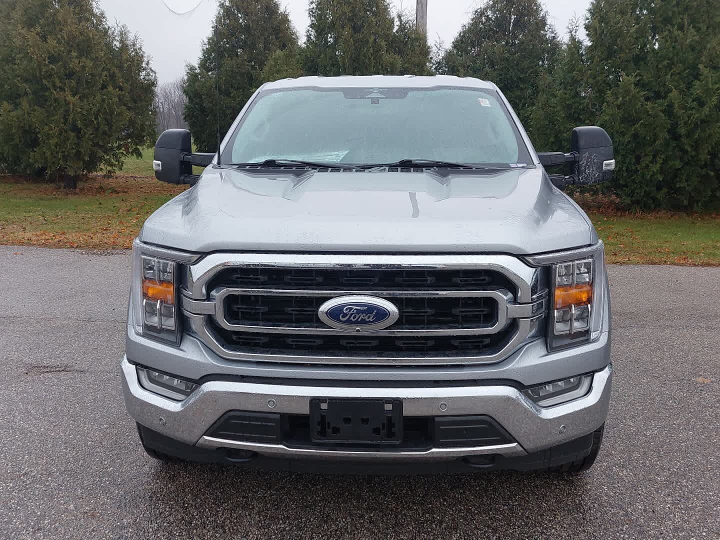 2023 Ford F-150 XL photo 2