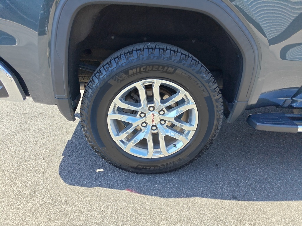 2021 Gmc Sierra 1500 SLT photo 9