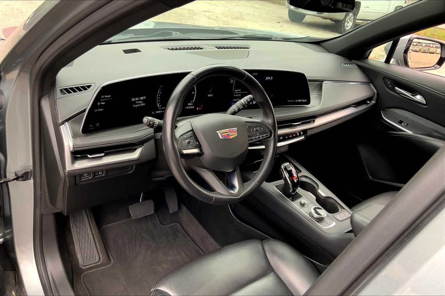 2024 Cadillac XT4 Premium Luxury photo 15