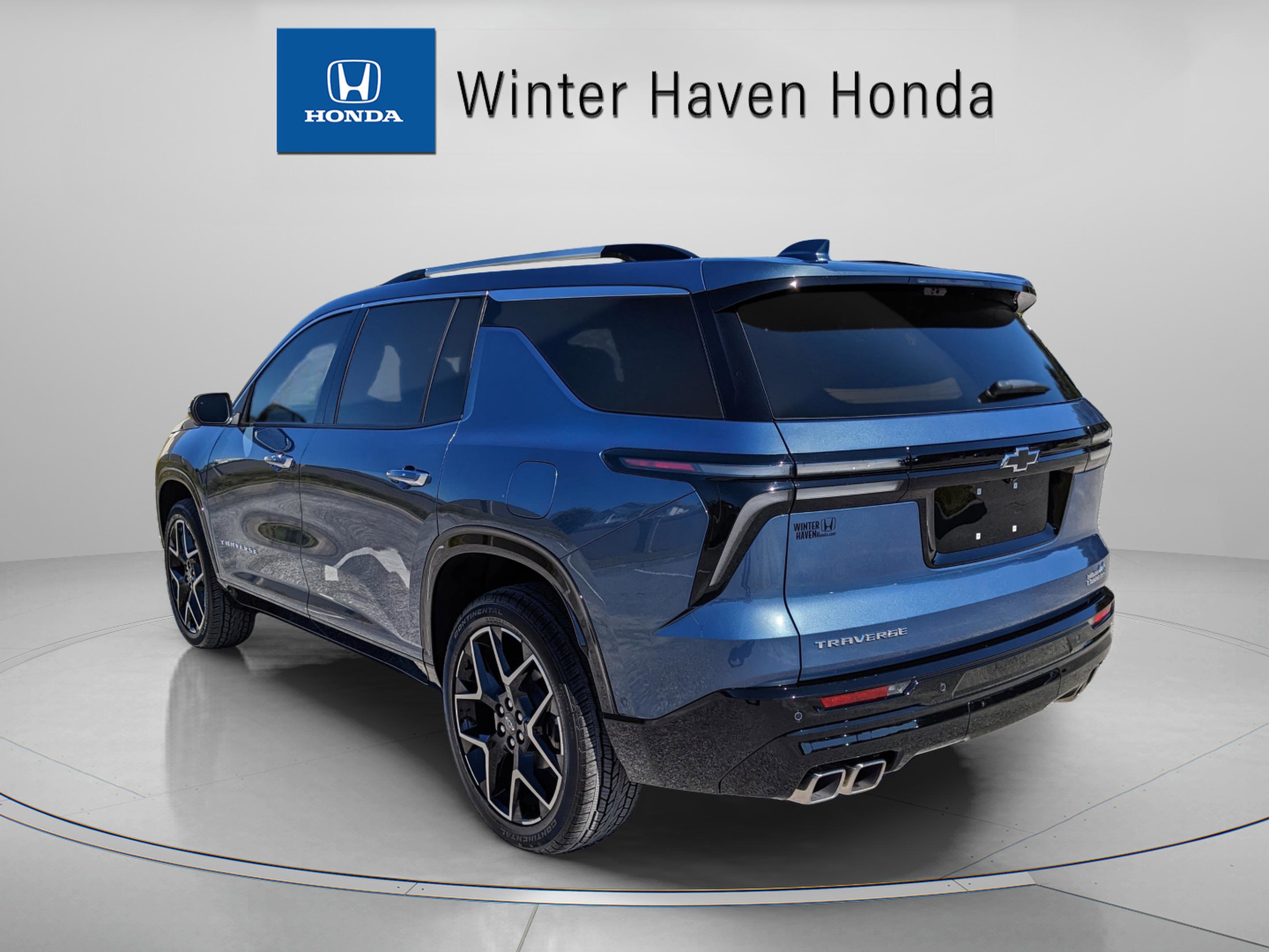 2025 Chevrolet Traverse High Country photo 4