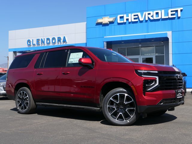 2026 Chevrolet Suburban RST's photo