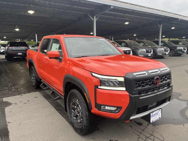 2025 Nissan Frontier PRO-4X's photo