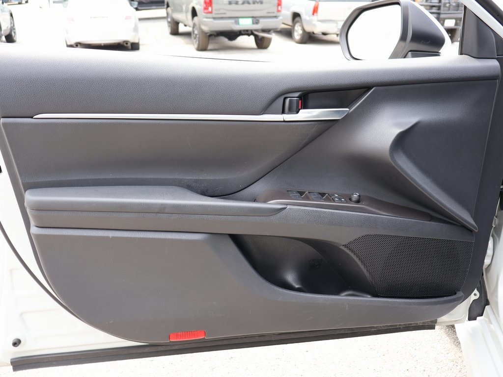 2024 Toyota Camry SE photo 20