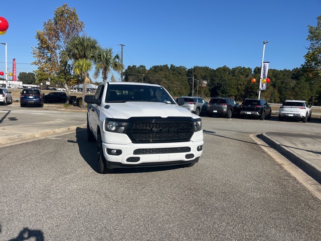 2024 Ram 1500 Tradesman photo 2