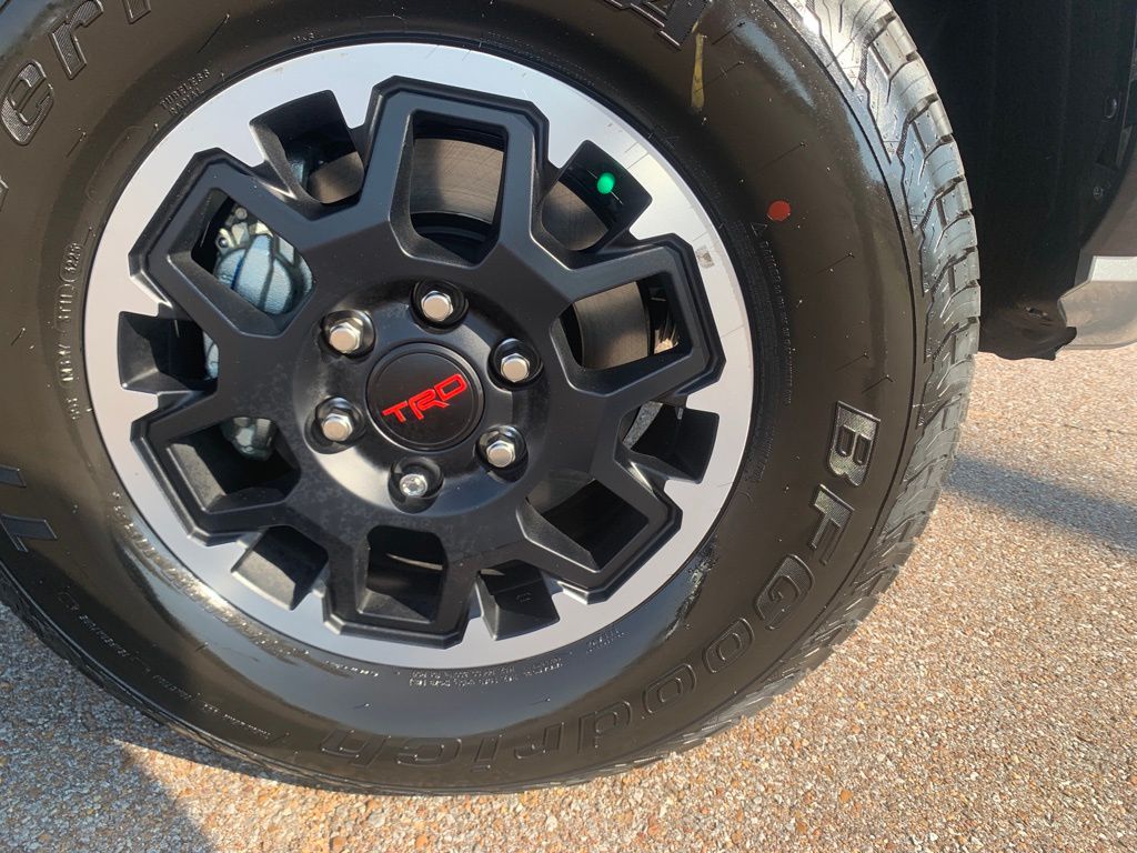 2025 Toyota Tacoma TRD Off-Road 4x4 Double Cab photo 9