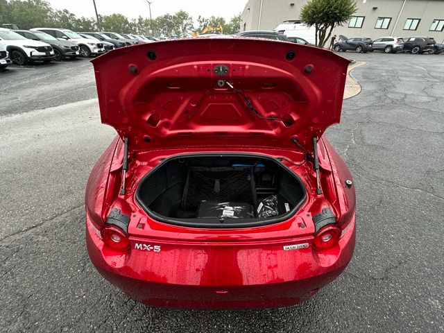 2025 Mazda MX-5 Miata Miata RF Grand Touring photo 12