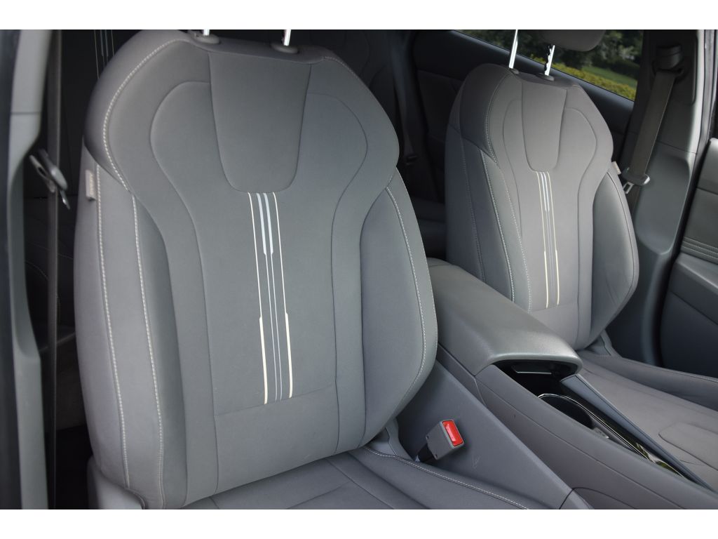 2022 Hyundai Elantra SEL Convenience photo 22