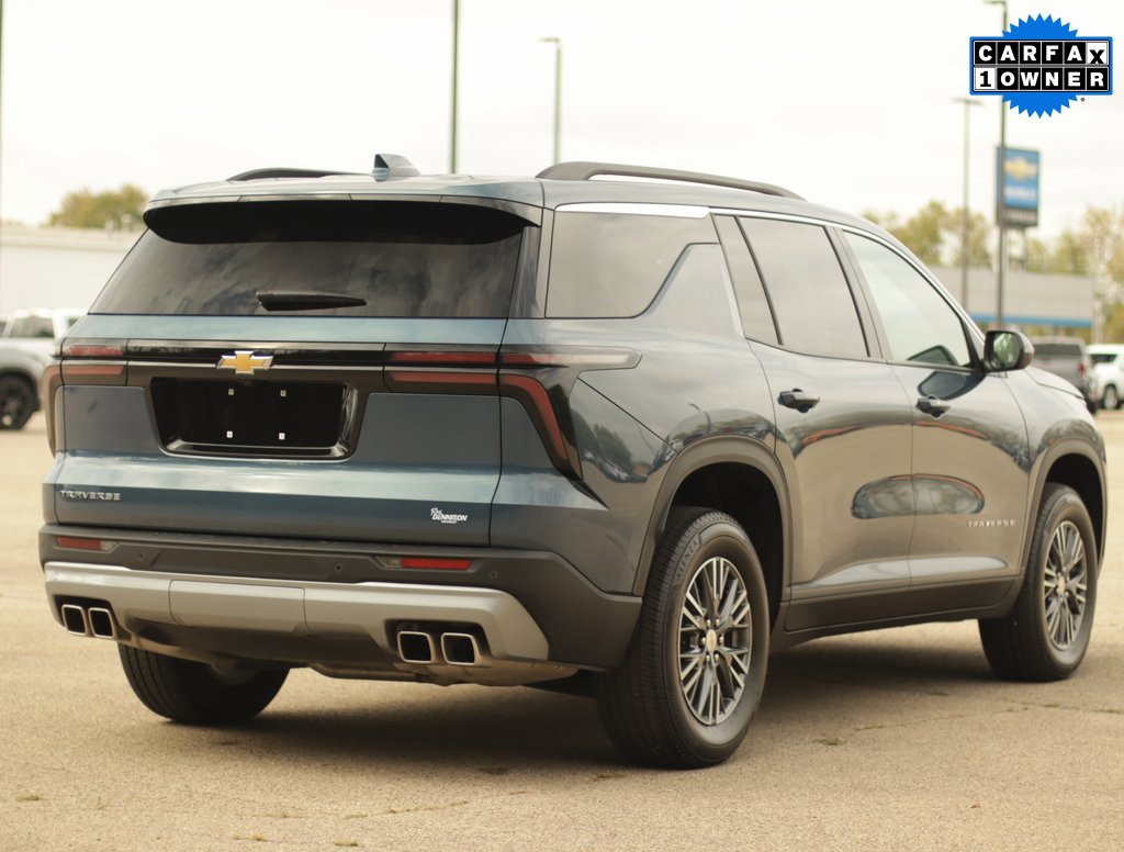 2025 Chevrolet Traverse photo 7