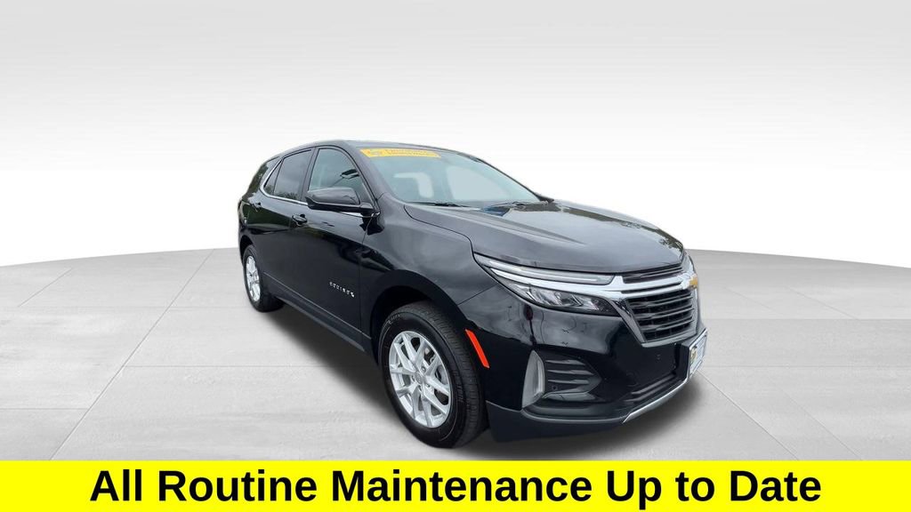 2024 Chevrolet Equinox LT photo 2