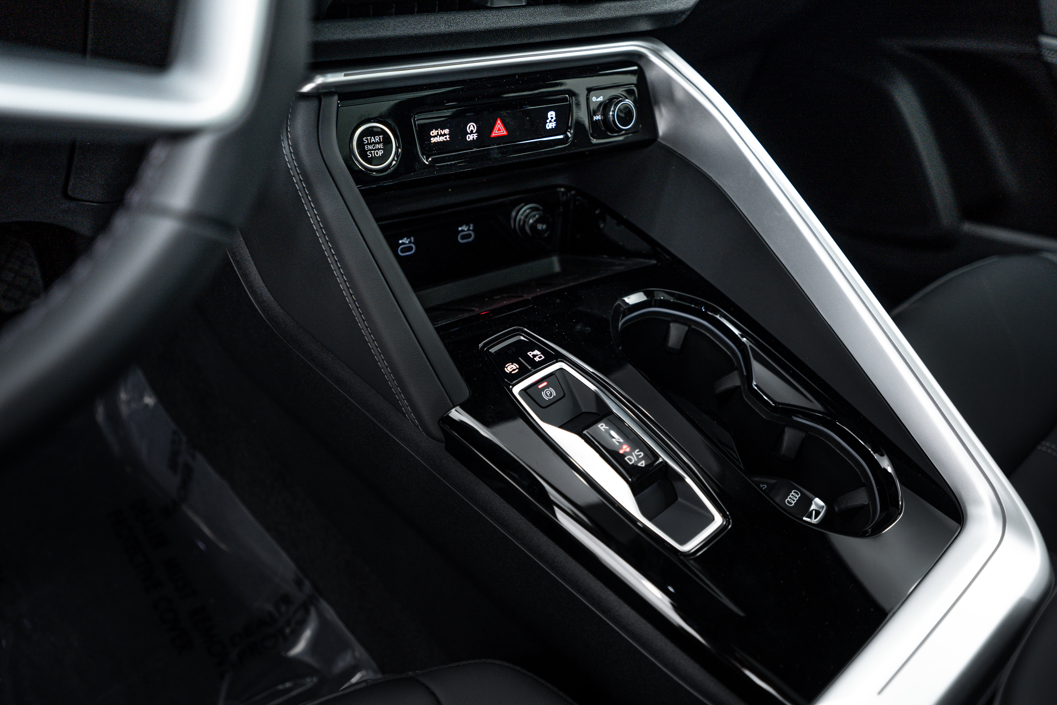2025 Audi Q5 Premium Plus photo 9
