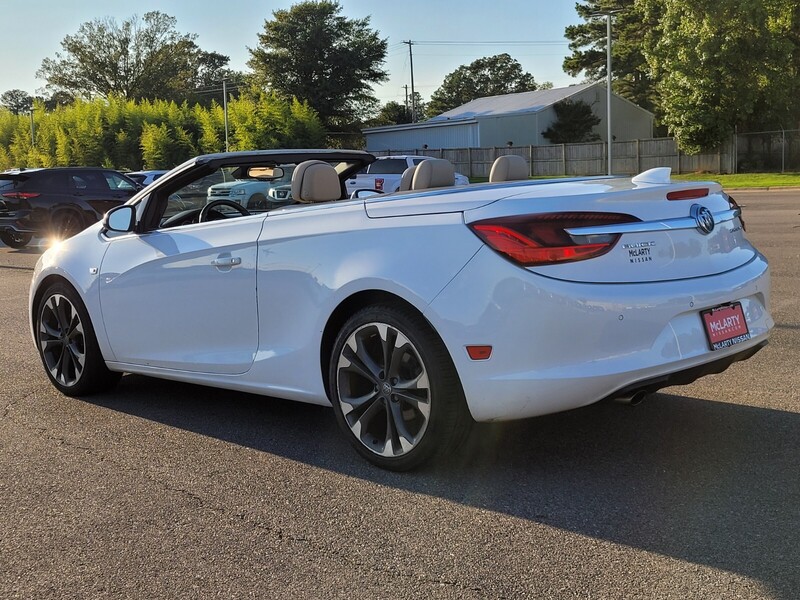 2017 Buick Cascada Premium photo 8