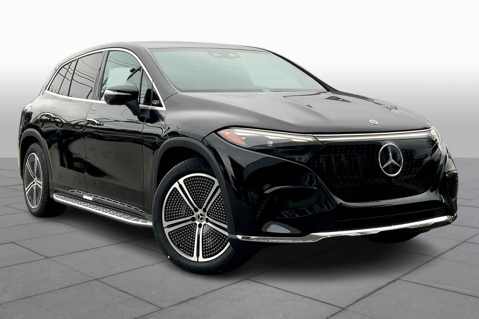 Used 2023 Mercedes-Benz EQS SUV Base with VIN 4JGDM2EB1PA027025 for sale in Bluffton, SC