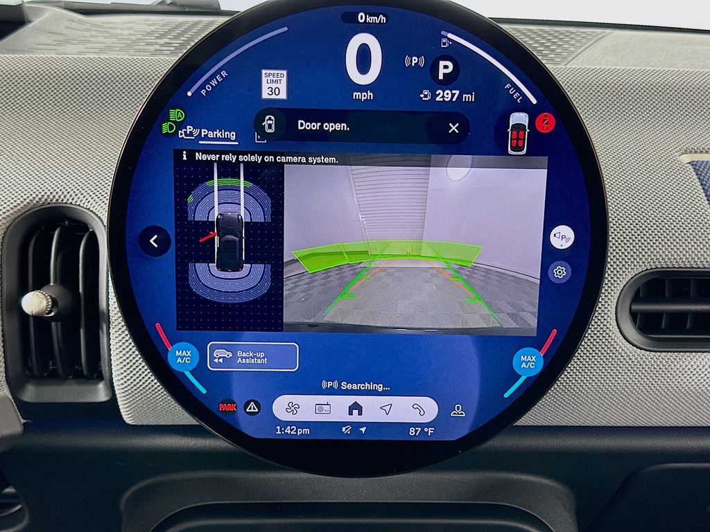 New 2025 Black MINI Signature Plus image 13