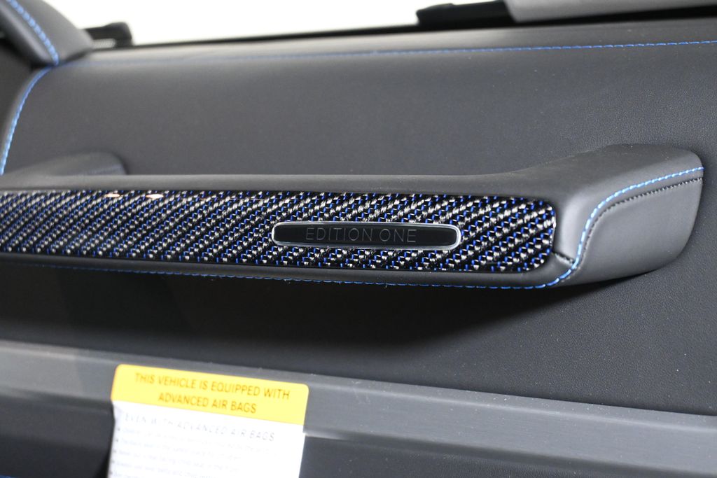 2025 Mercedes Benz G photo 23