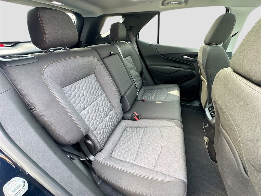 2021 Chevrolet Equinox LT photo 29