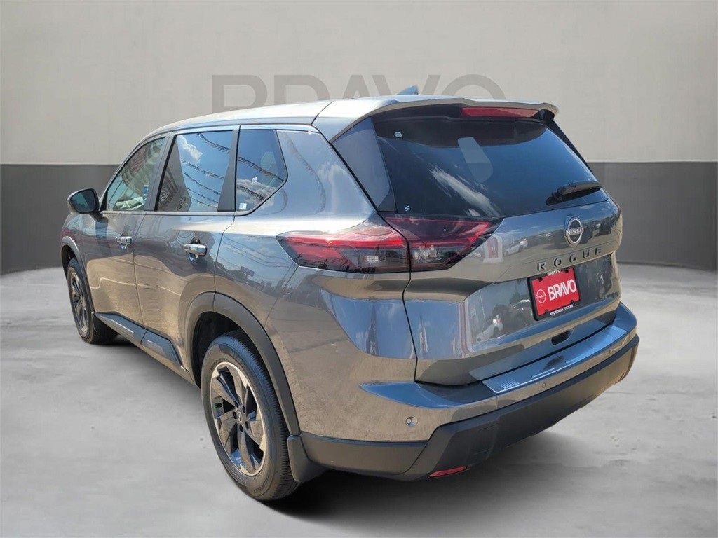 2025 Nissan Rogue SV photo 3