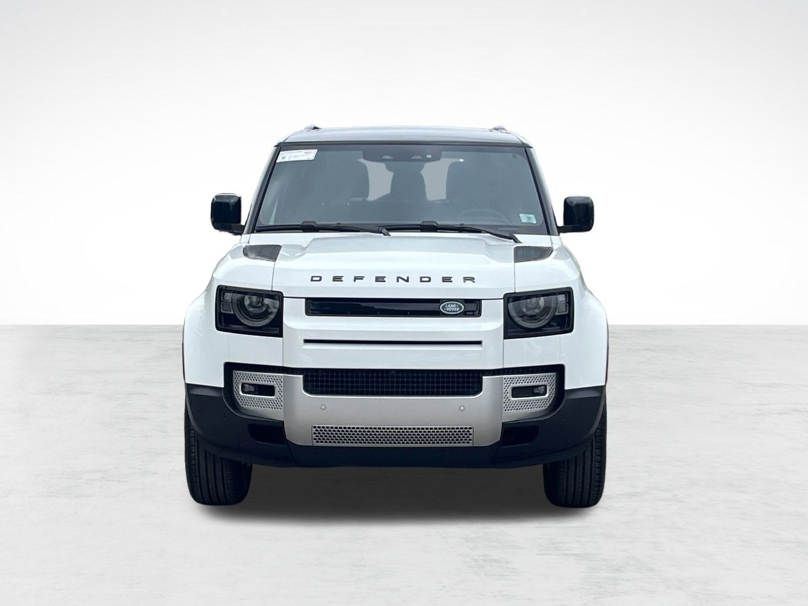 2025 Land Rover Defender S photo 2