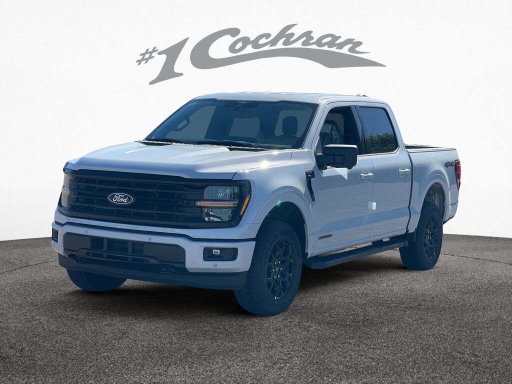 2025 Ford F-150 XLT photo 3