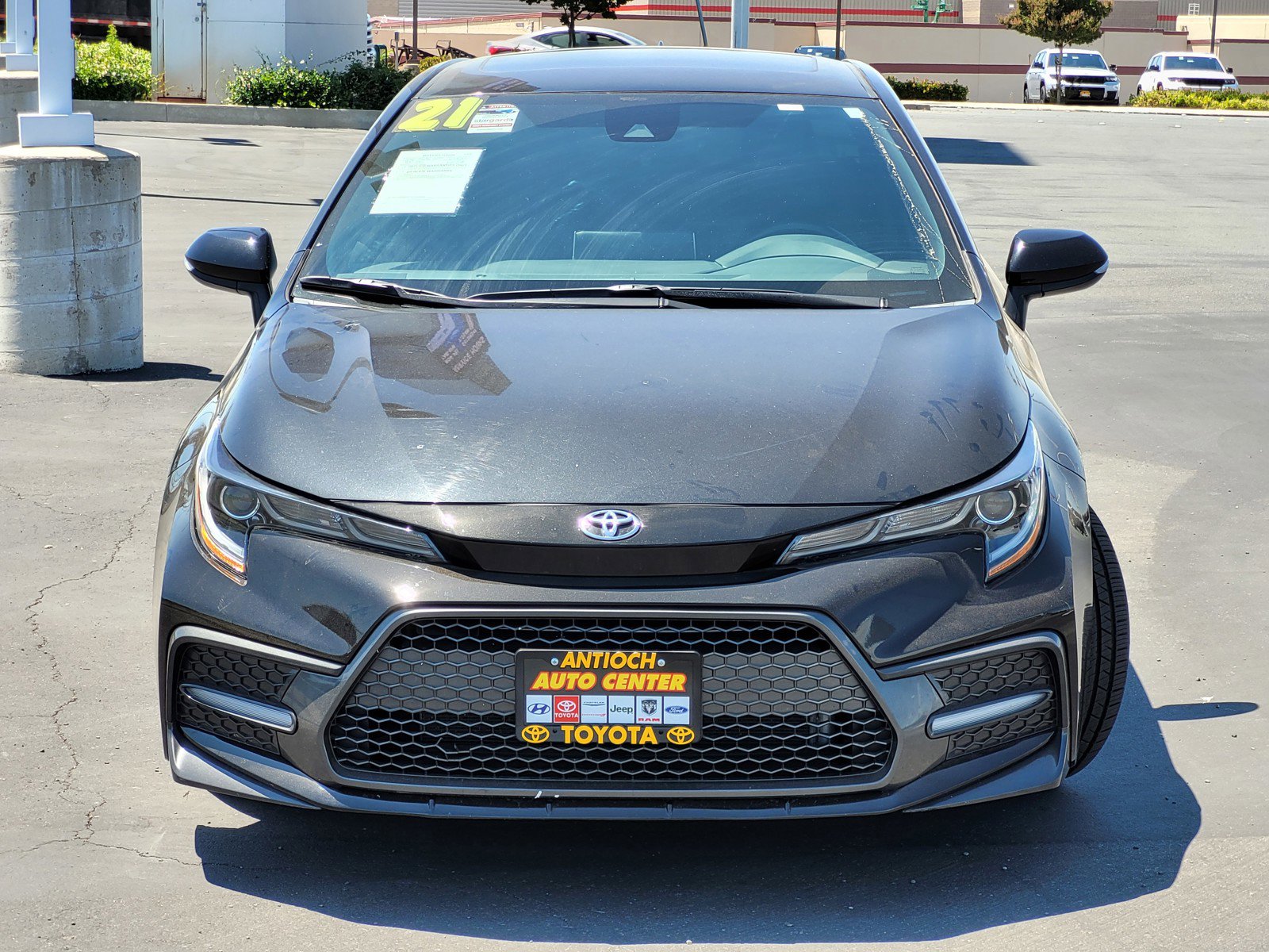 2021 Toyota Corolla XSE photo 2