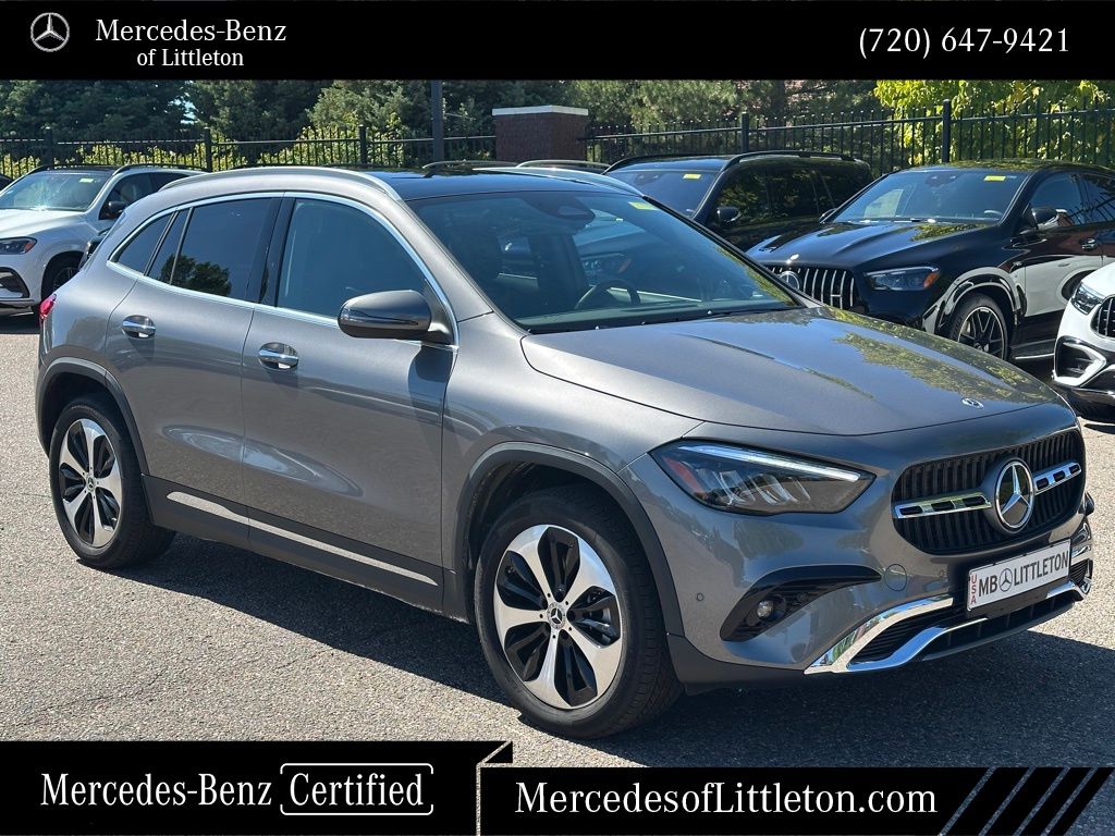 2025 Mercedes Benz GLA 250 4MATIC photo 4