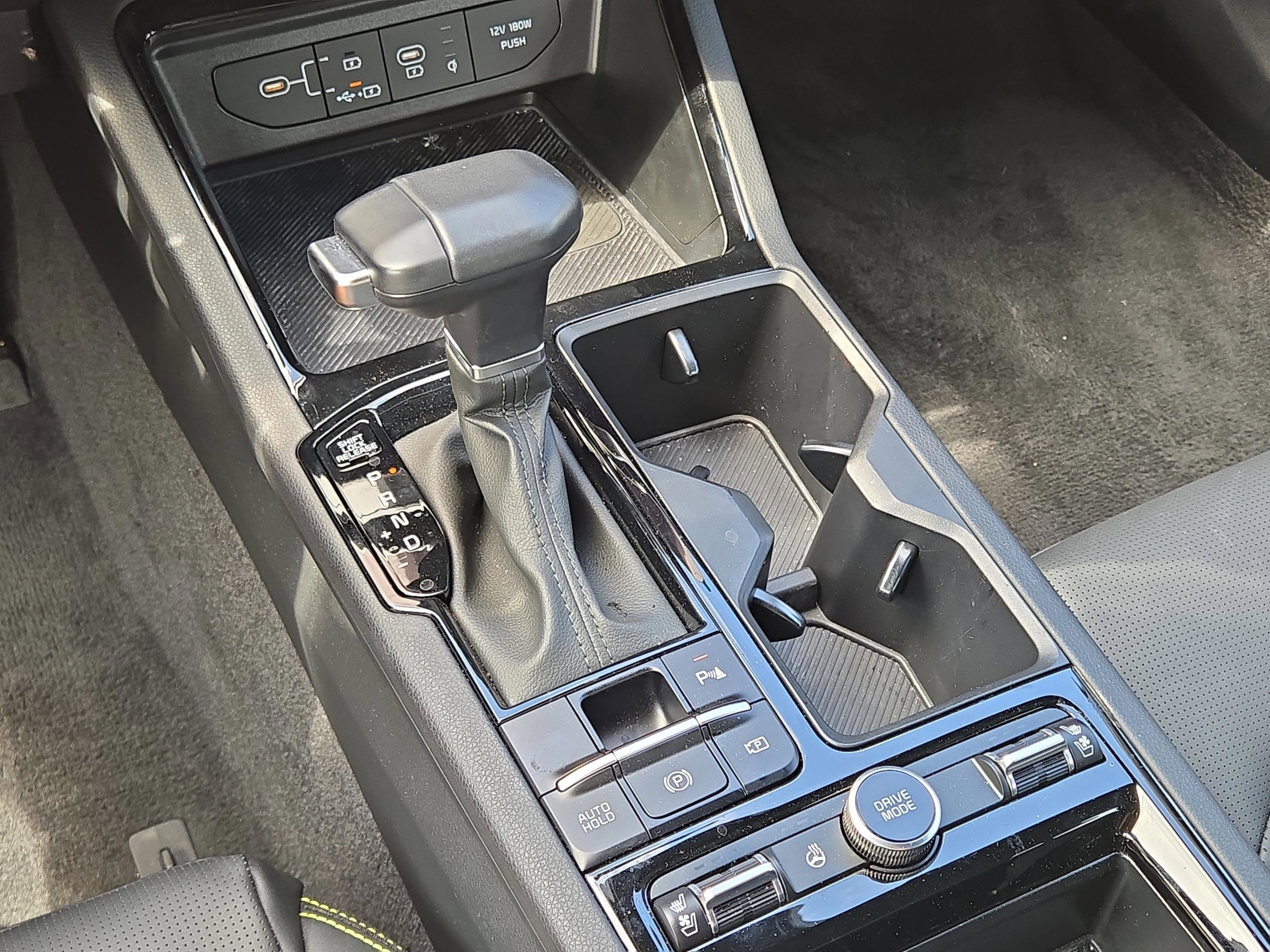 2025 Kia K5 GT photo 24