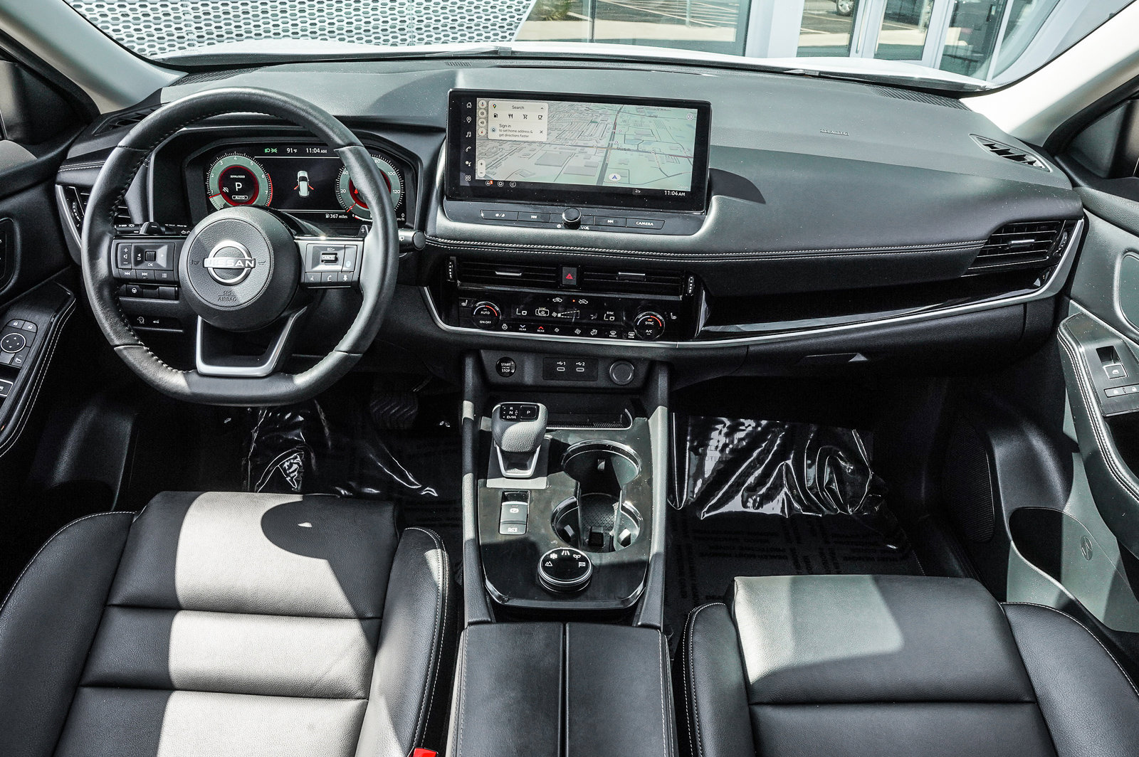 2024 Nissan Rogue SL photo 2