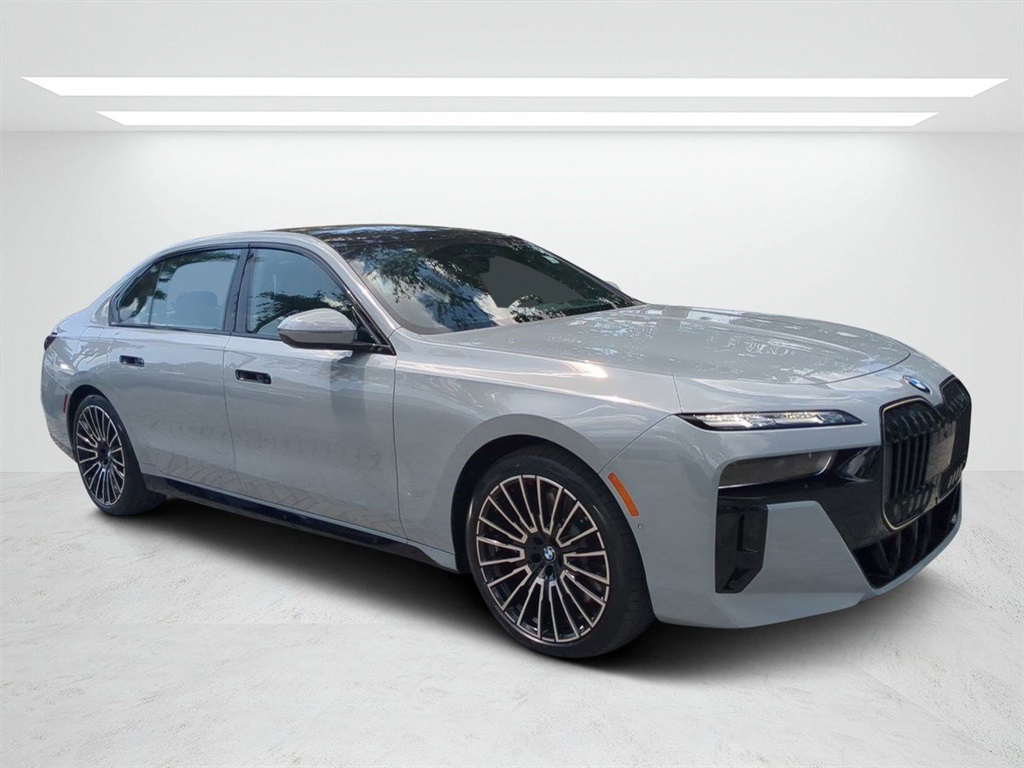 New 2025 Brooklyn Grey Metallic BMW 760i xDrive image 2