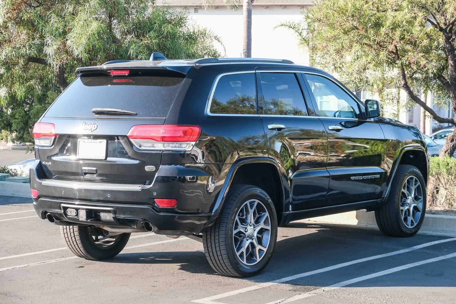 2019 Jeep Grand Cherokee Overland photo 10