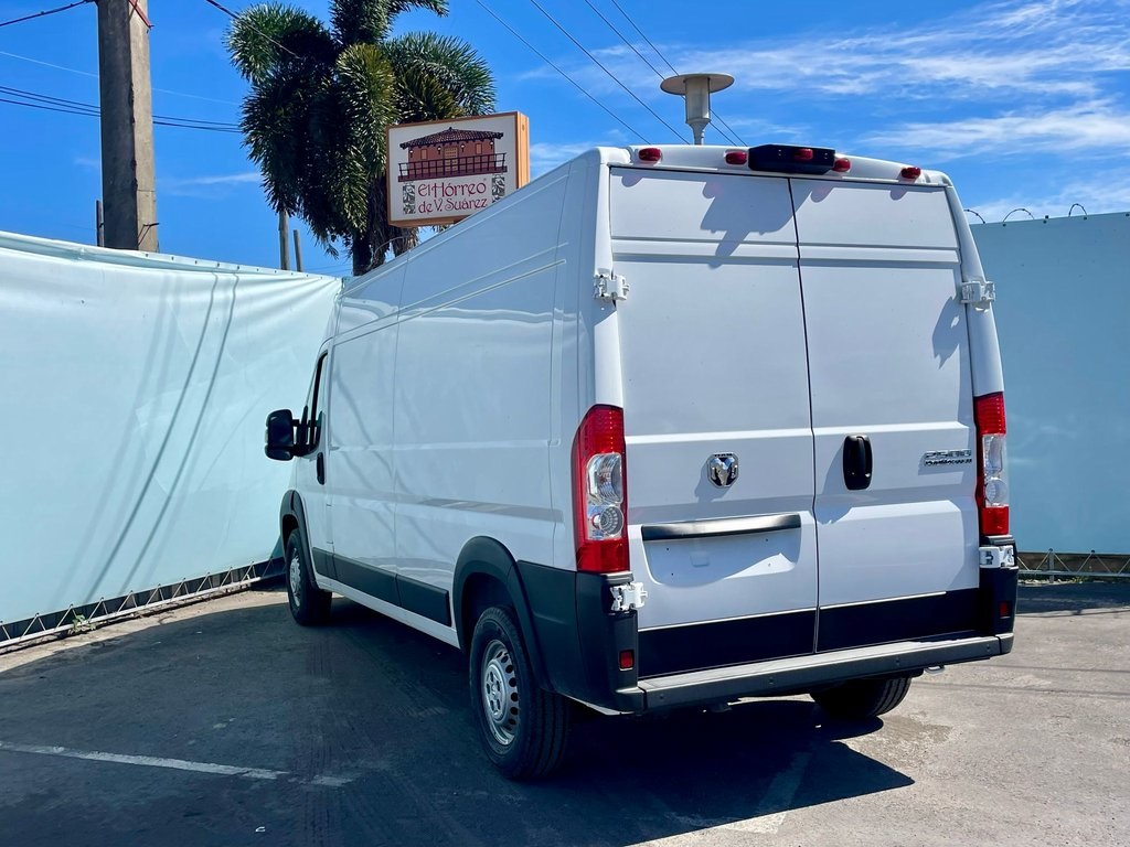 2024 Ram ProMaster 2500 Cargo Van photo 3