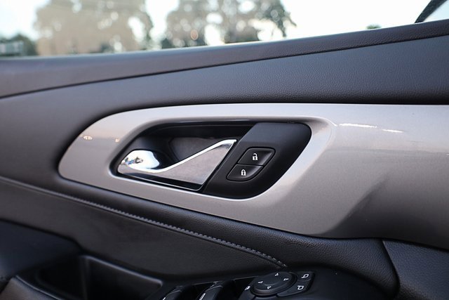 2023 Chevrolet Traverse Cloth photo 35