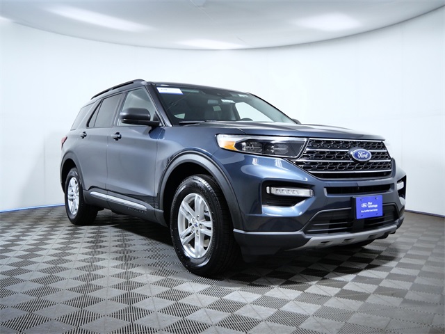 2022 Ford Explorer XLT's photo