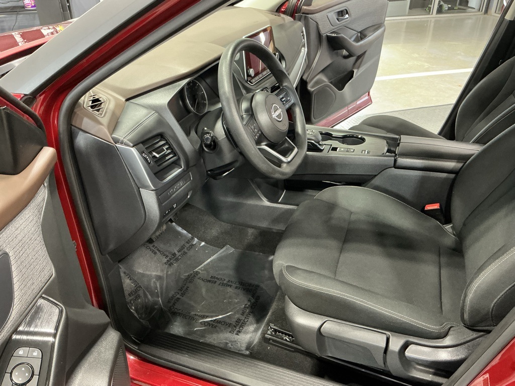 2023 Nissan Rogue S photo 3