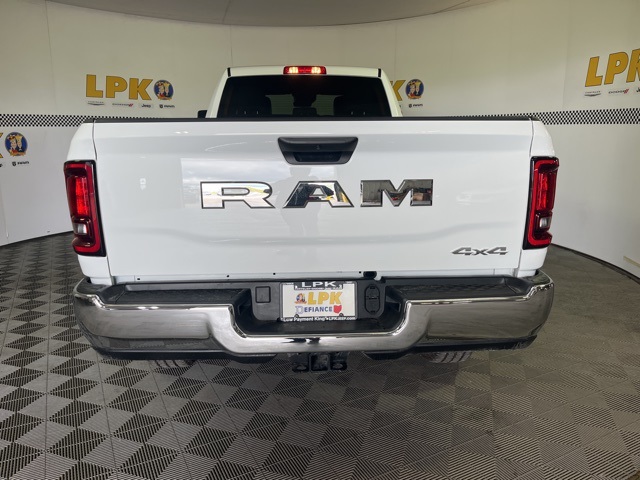 2025 Ram 2500 Tradesman photo 3