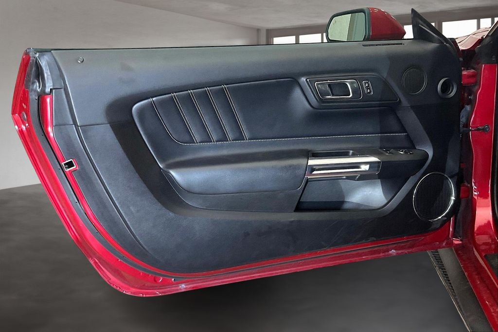 2021 Ford Mustang GT Premium photo 17