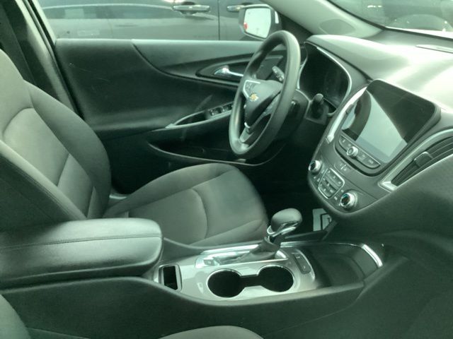 2023 Chevrolet Malibu 1LT photo 18