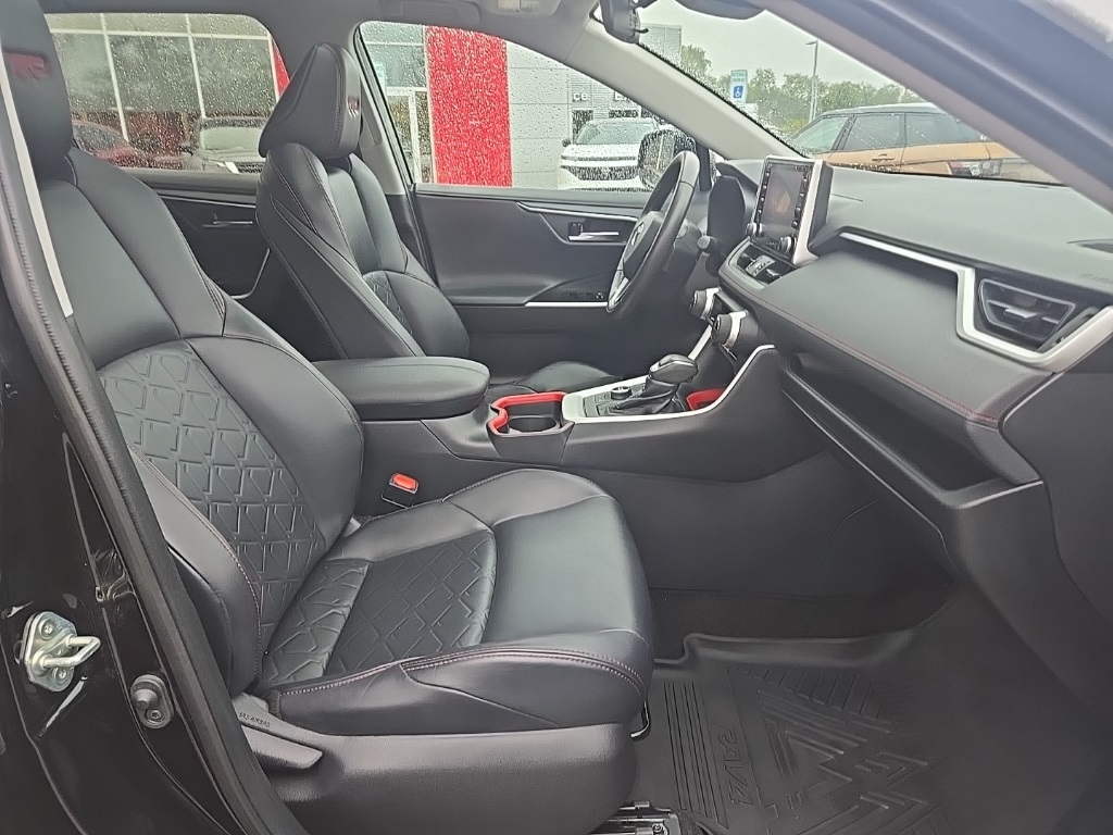 2020 Toyota RAV4 TRD photo 15