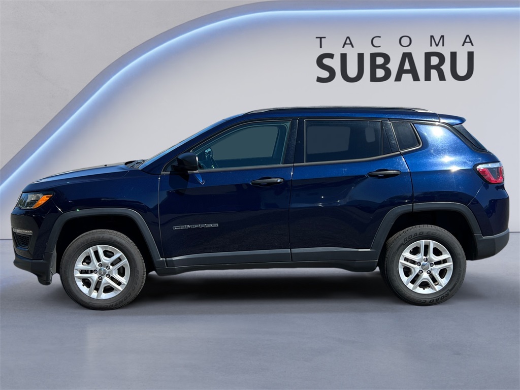 2018 Jeep Compass Sport photo 2