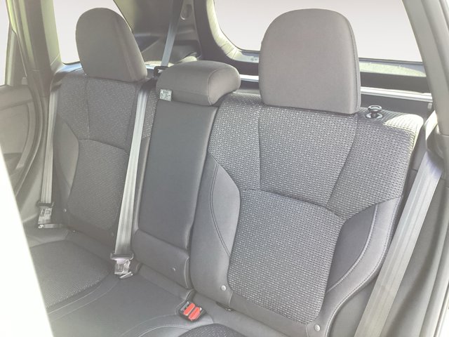 2025 Subaru Forester Premium Base photo 13