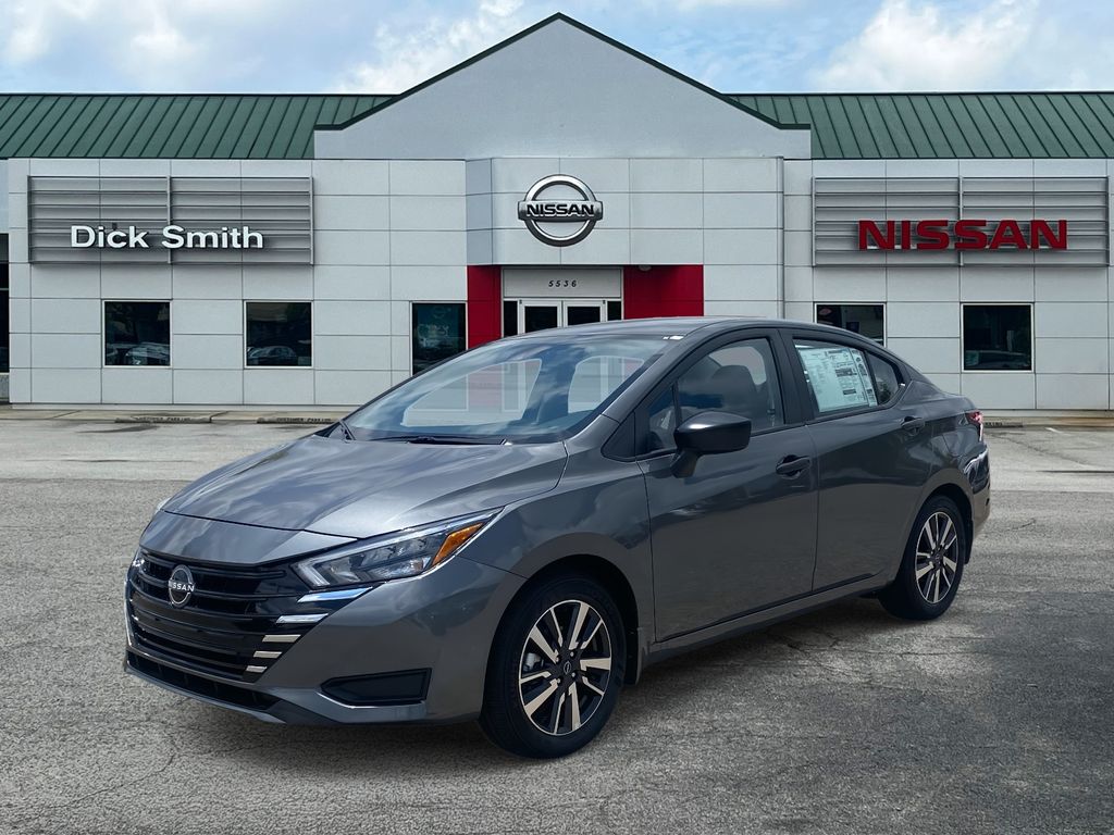 2025 Nissan Versa S photo 3