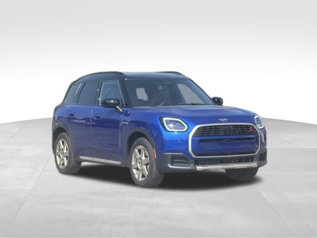 2025 MINI Countryman S's photo
