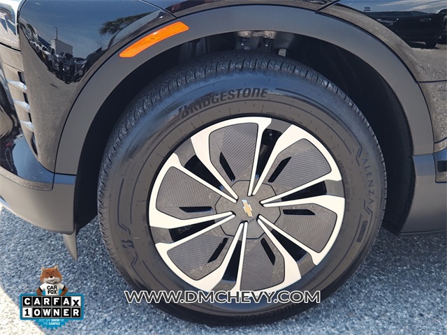 2025 Chevrolet Blazer EV photo 3