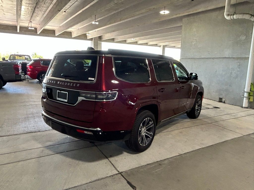 2024 Jeep Grand Wagoneer photo 3