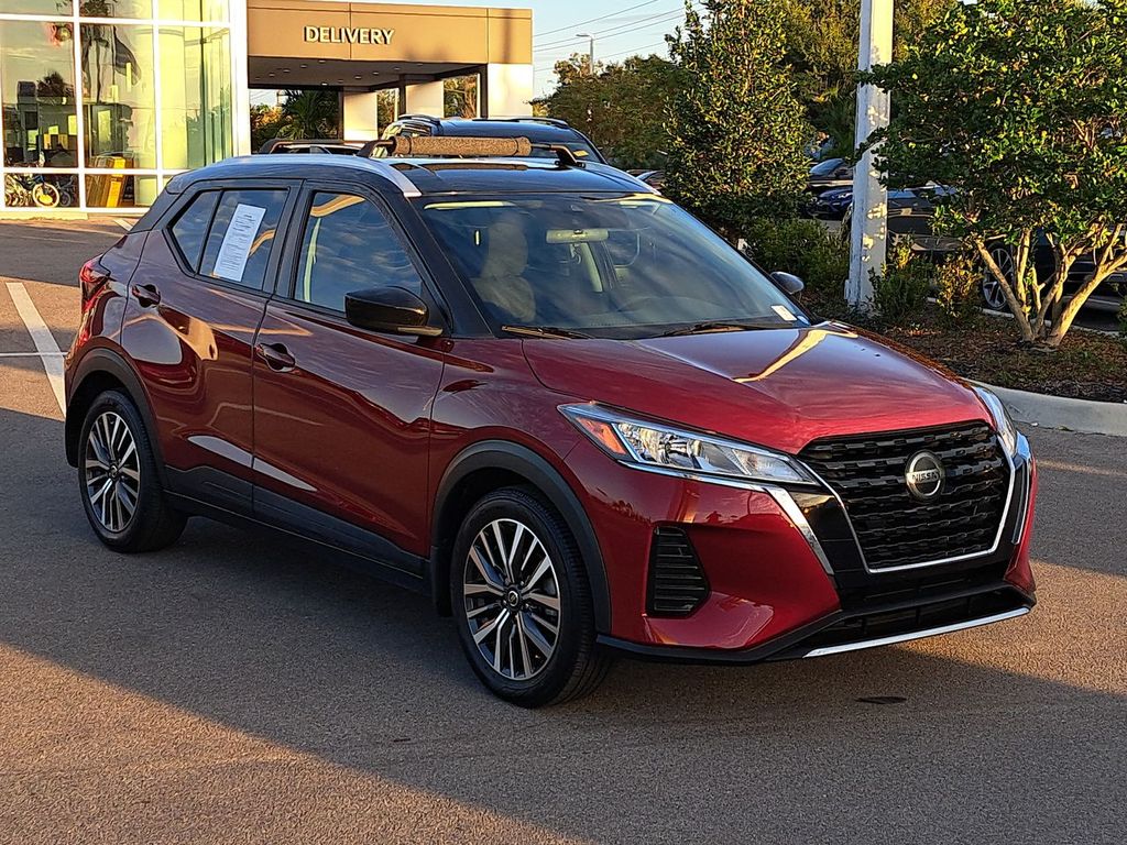 2021 Nissan Kicks SV photo 3