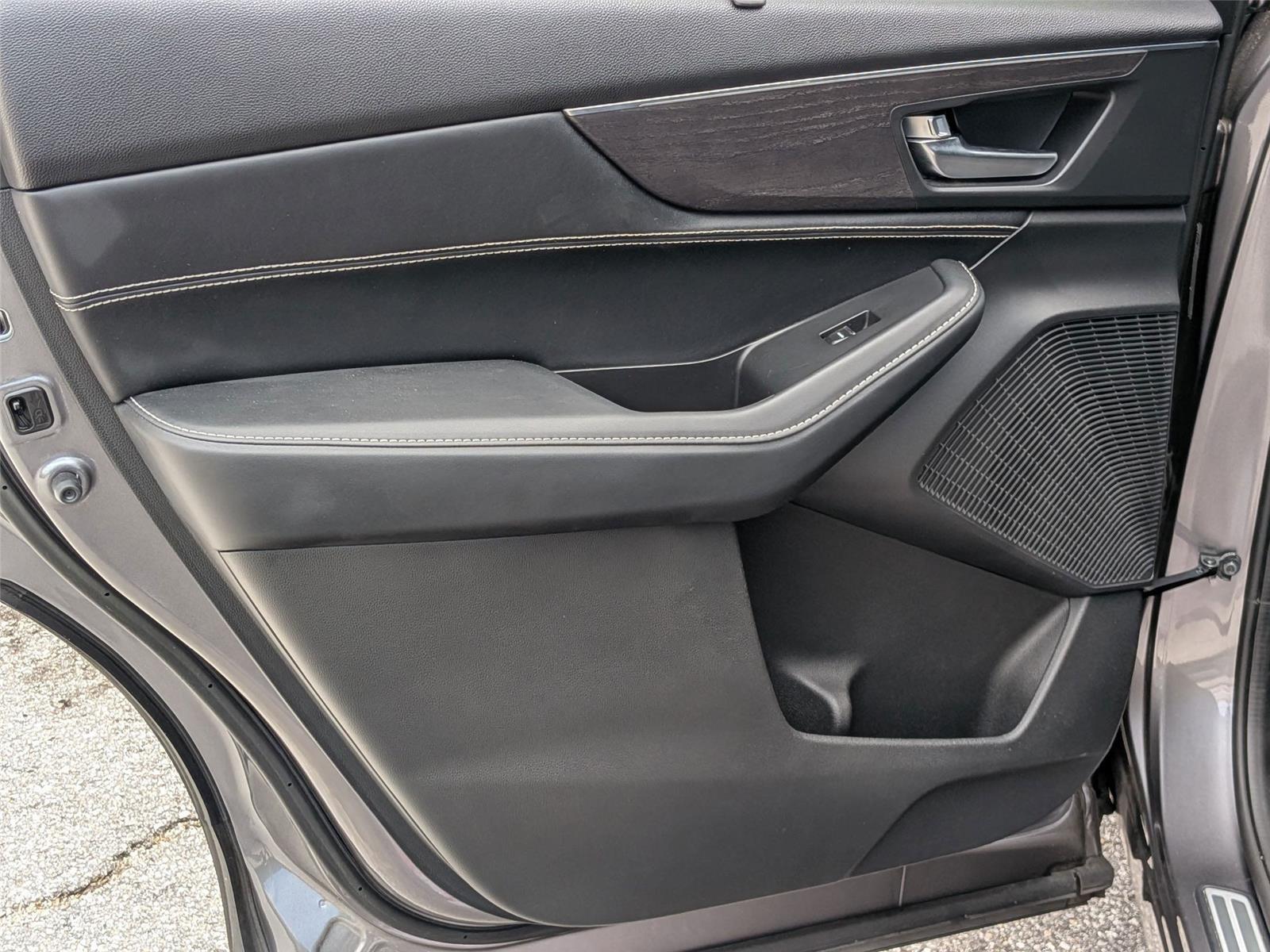 2022 Acura MDX Advance photo 27