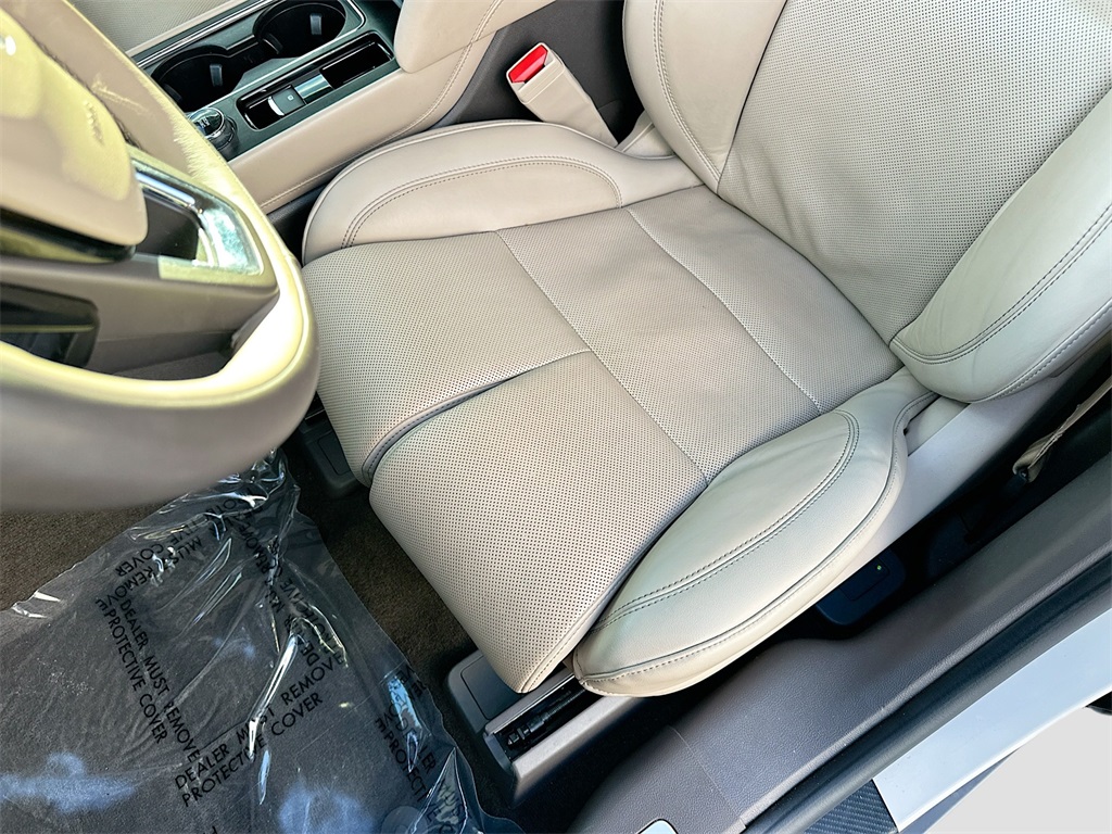 2022 Lincoln Corsair Grand Touring photo 18