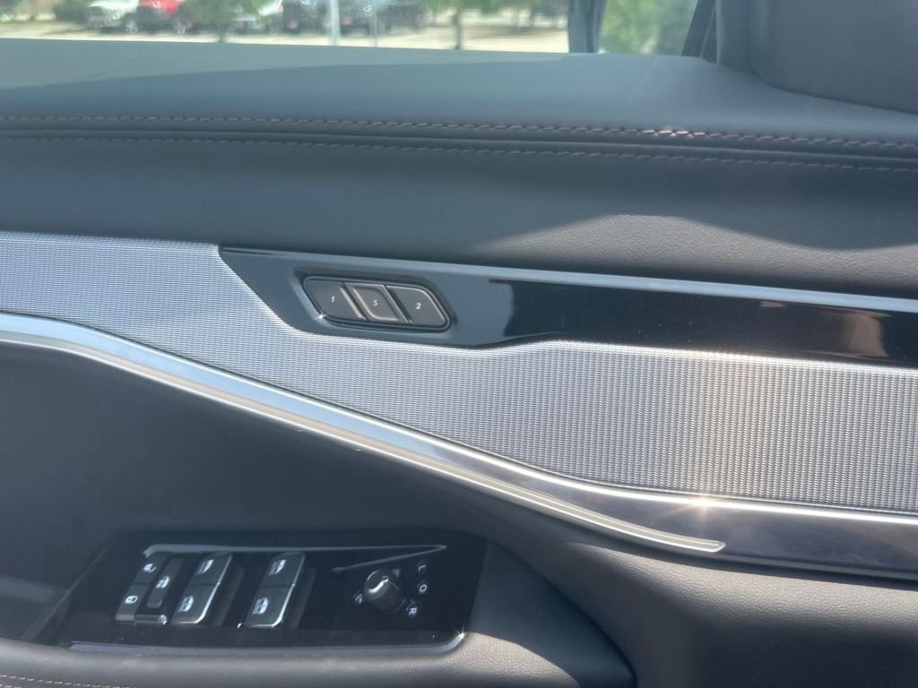 2025 Jeep Wagoneer S Launch Edition photo 22